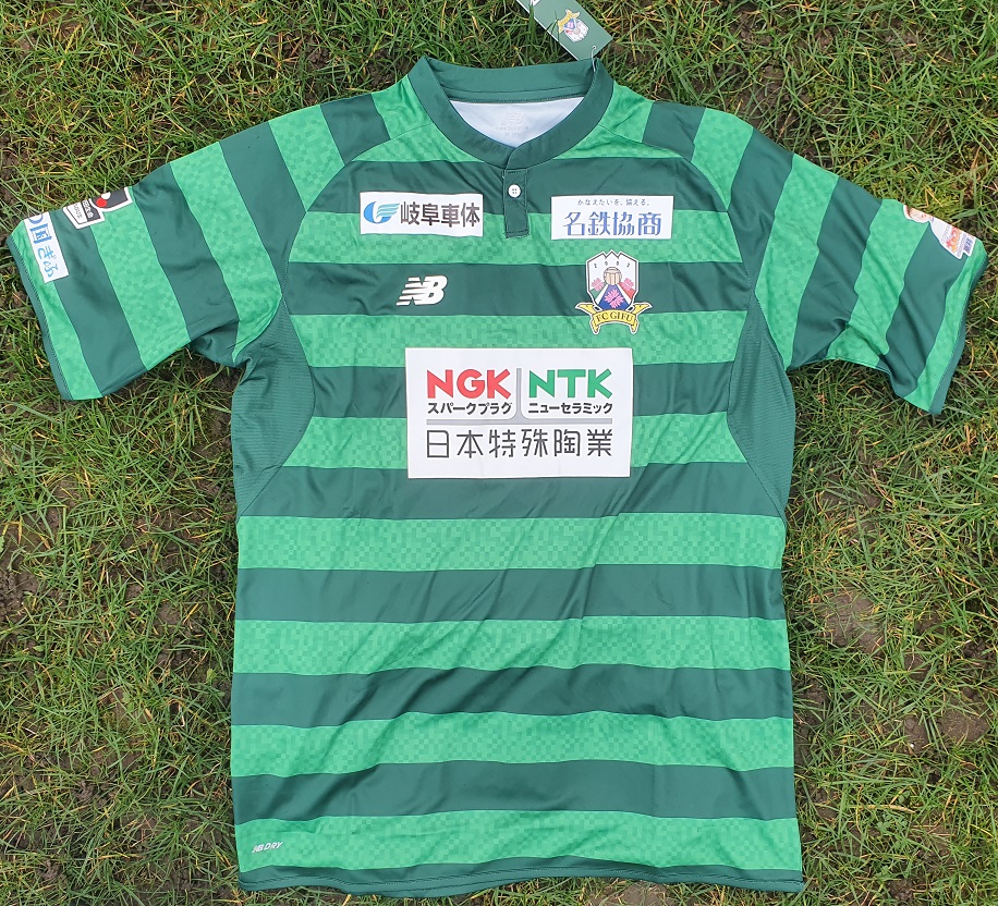 Fc Gifu 18 Home Shirt Club 25 Football